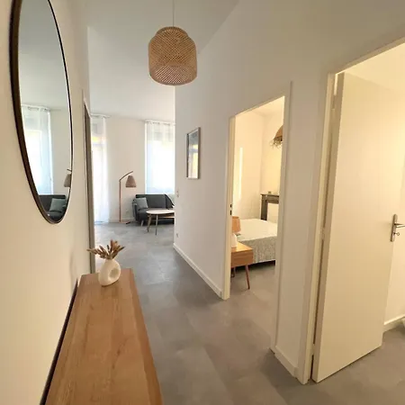 Lumineux Proche Gare Appartement Hyères