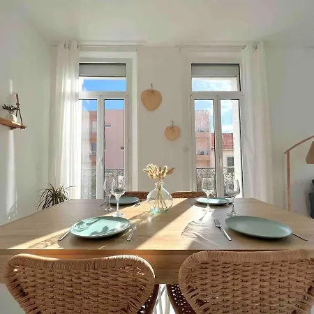 Lumineux Proche Gare *